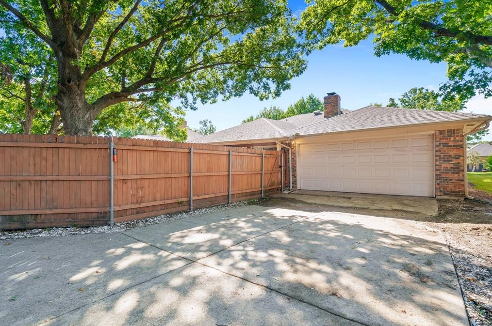 1235 Ter Dr, Mesquite TX exterior