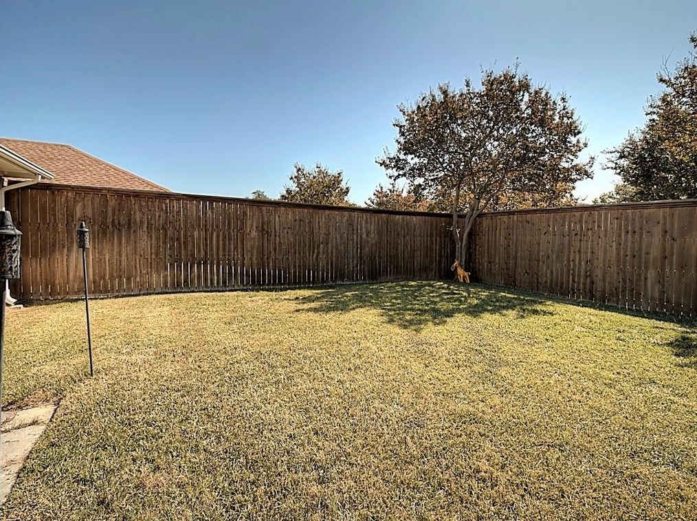 1218 Ter Dr, Mesquite TX 75150-4284 exterior