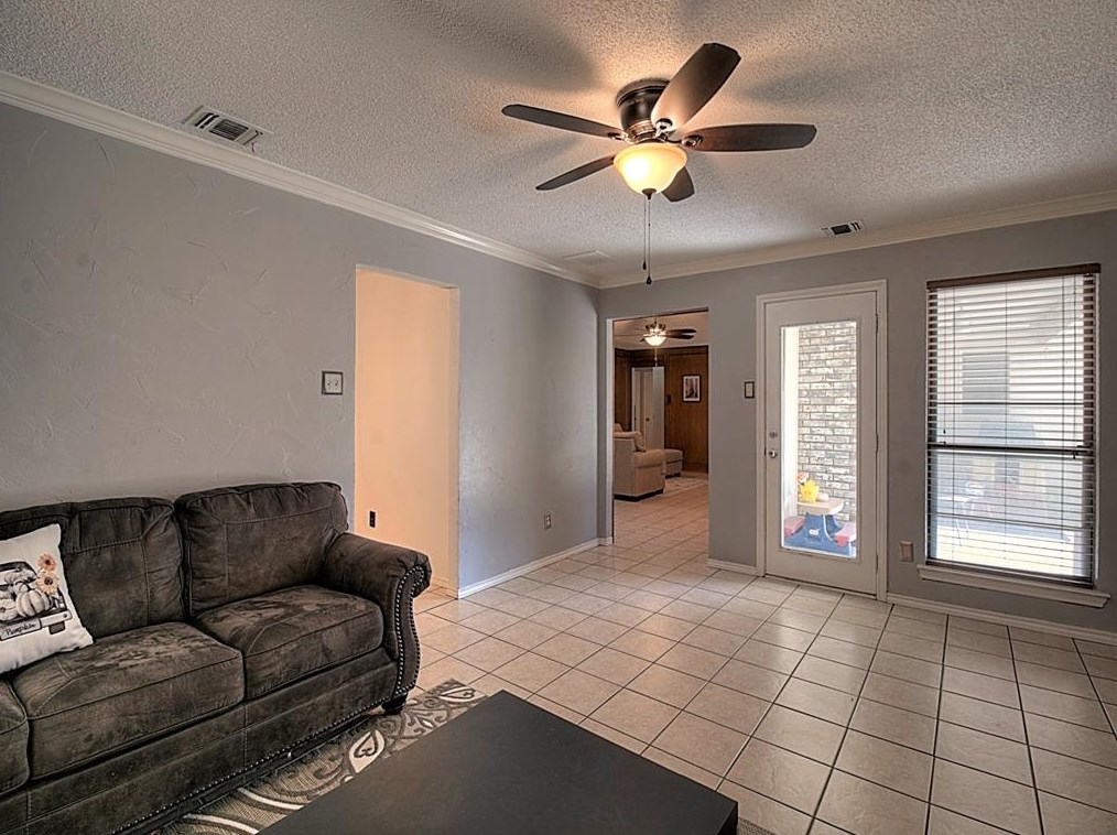 1218 Ter Dr, Mesquite TX 75150-4284 exterior