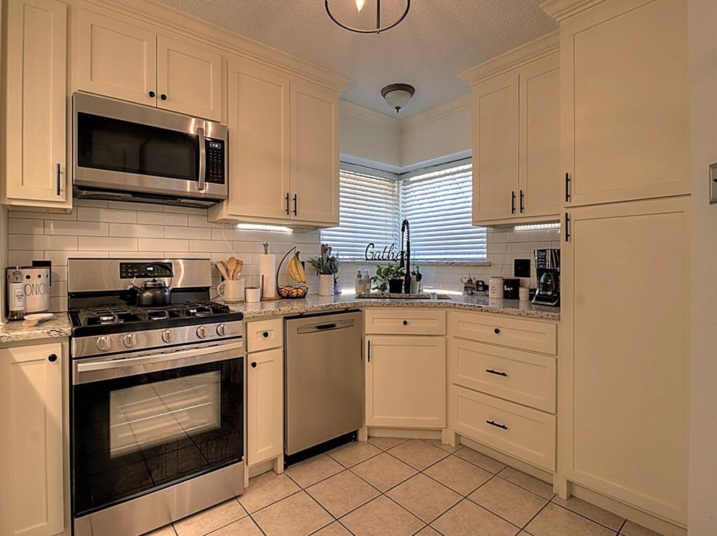 1218 Ter Dr, Mesquite TX 75150-4284 exterior