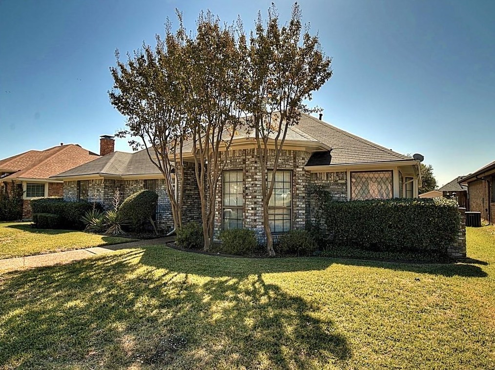 1218 Ter Dr, Mesquite TX 75150-4284 exterior