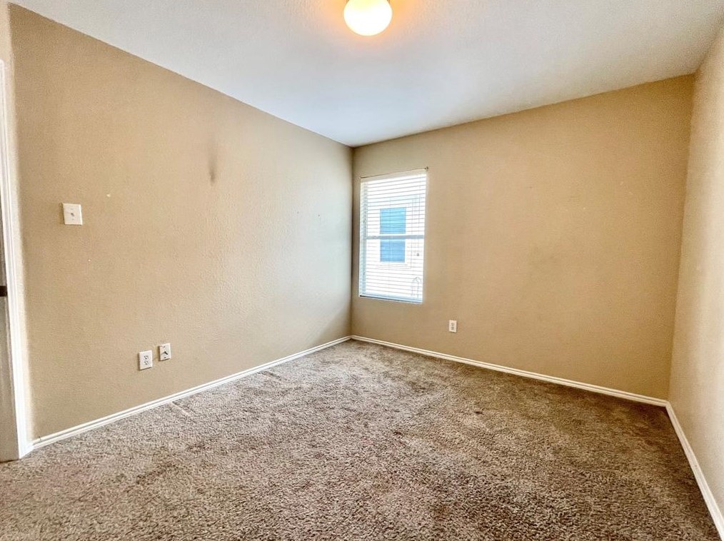 5844 Parkview Hills Ln, Fort Worth, TX 76179