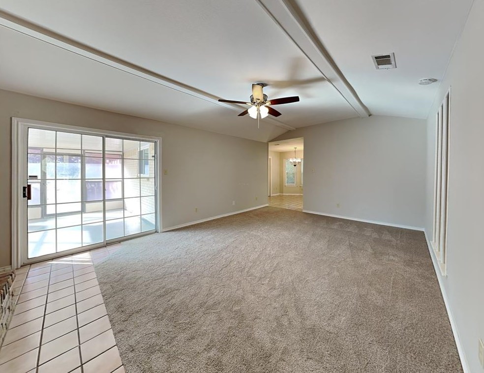 13 Devonshire Dr, Bedford, TX 76021