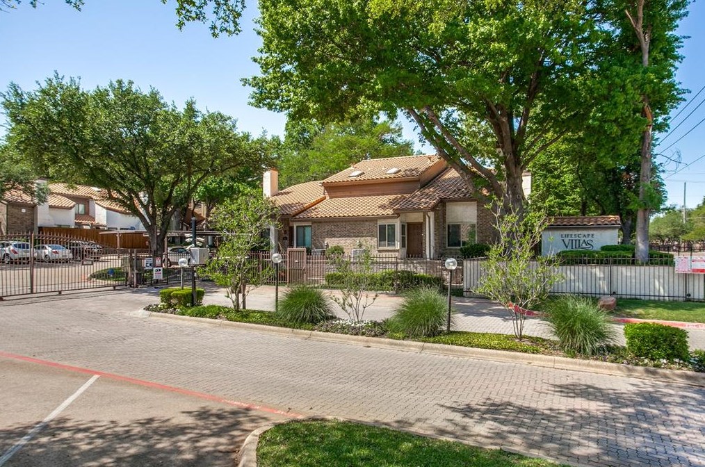 14151 Montfort Dr, Dallas TX  75254-3098 exterior