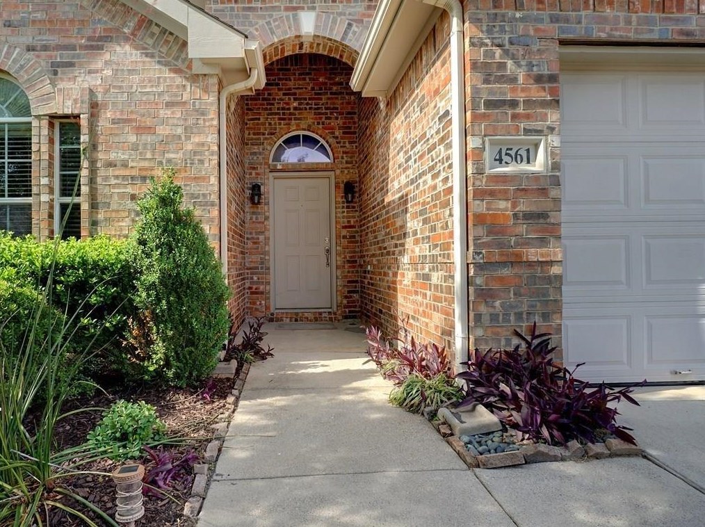 4561 Grassy Glen Dr, Keller, TX 76244