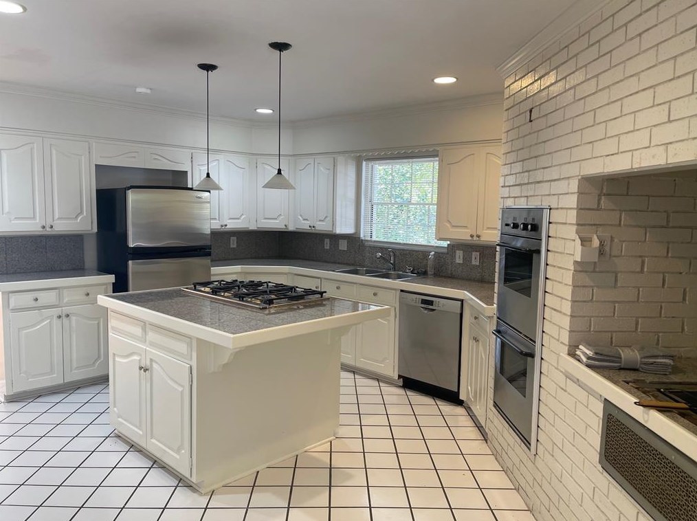 6545 Greenwich Ln, Dallas, TX 75230