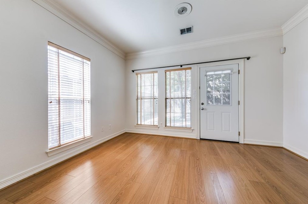 3519 Prescott Ave, Dallas TX  75219-2148 exterior