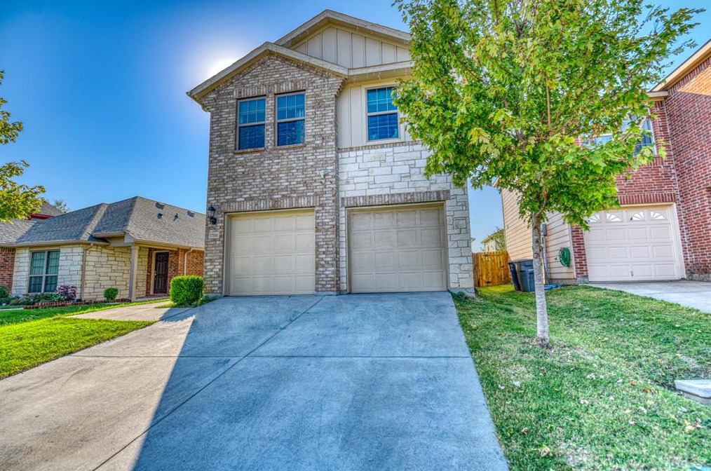 7040 Sorcey Rd, Dallas, TX 75249-1340
