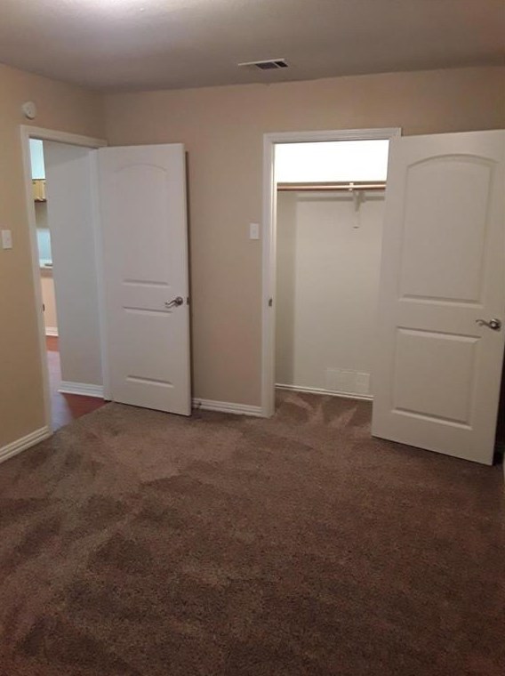 8313 Liberty Ln, Rowlett, TX 75089