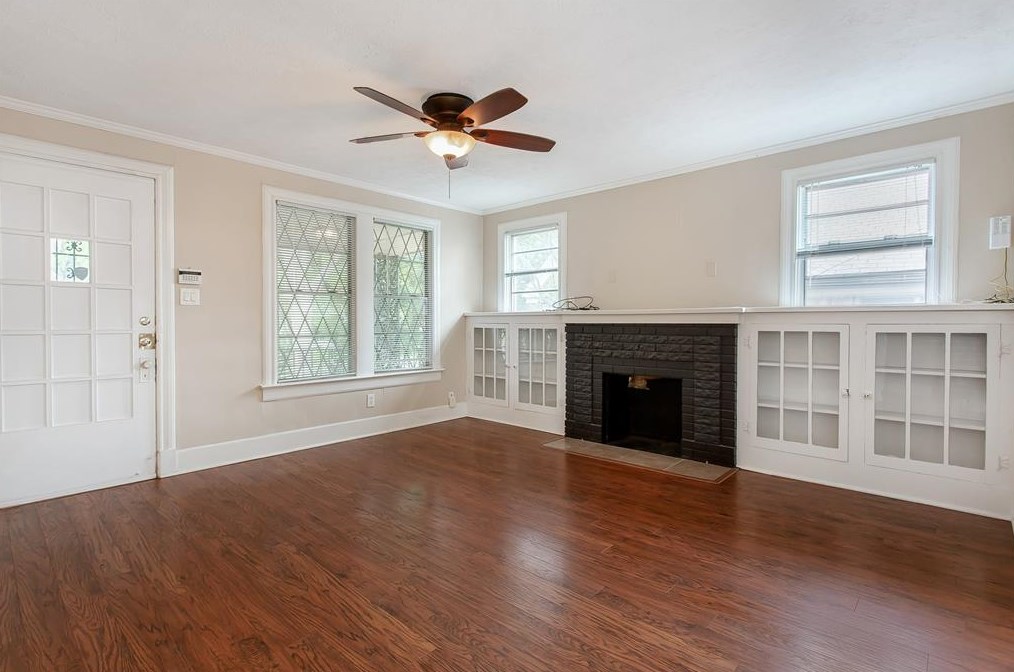 6922 Lindsley Ave, Dallas TX  75223-1115 exterior