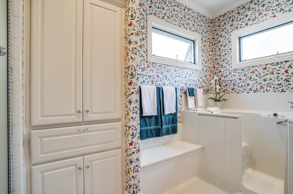 3236 Purdue Ave, Dallas TX 75225-7638 exterior