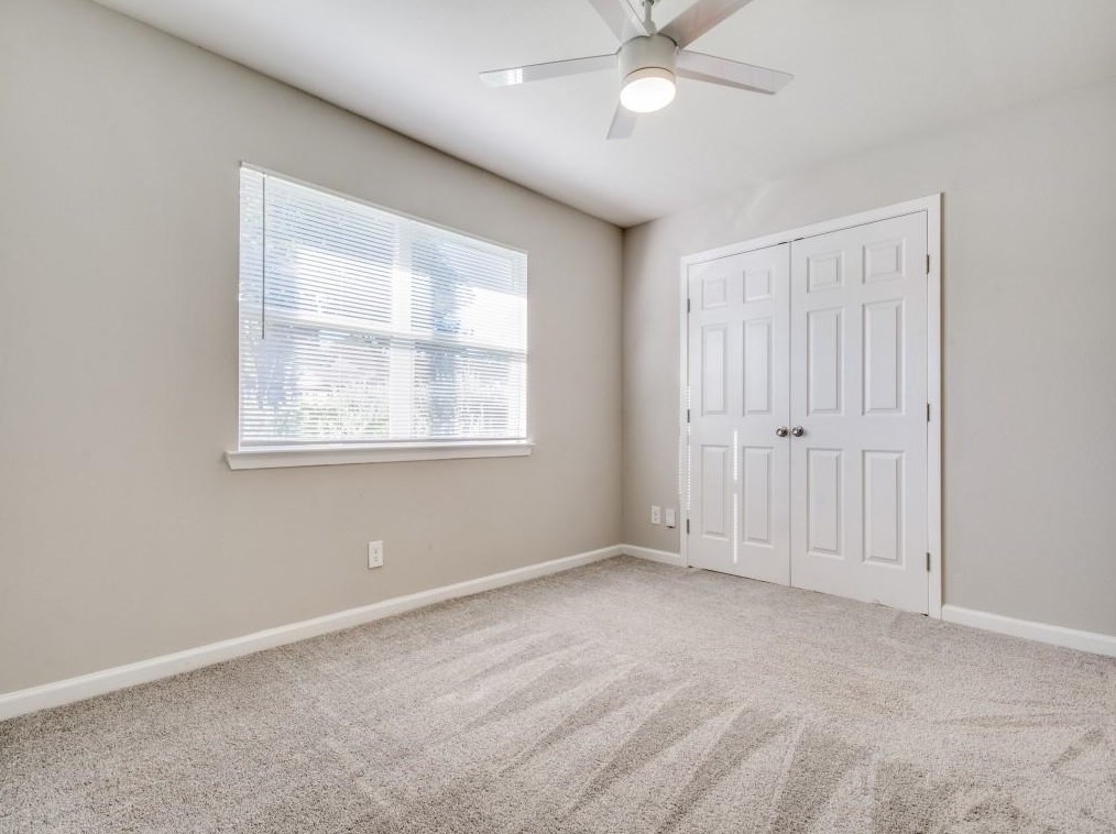 4447 Moler St, Dallas TX  75211-6402 exterior