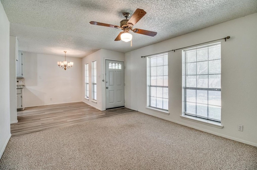 806 Belden St, Sherman, TX 75092-3518