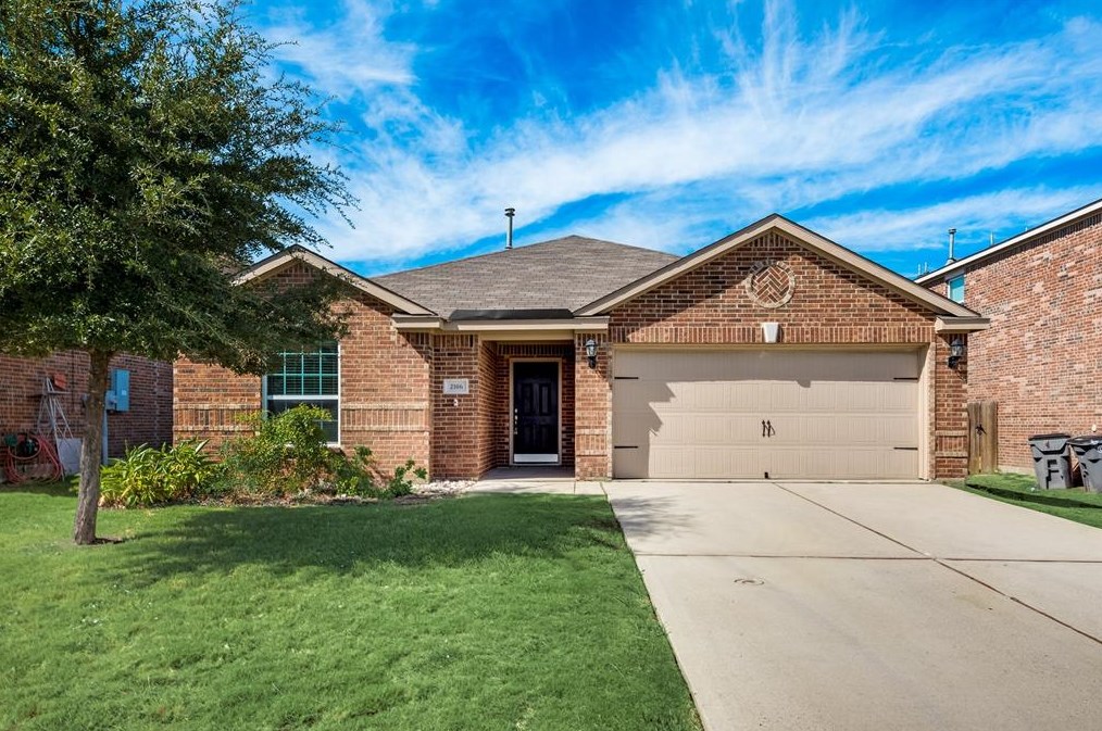 2106 Bluebell, Forney TX  75126-6350 exterior