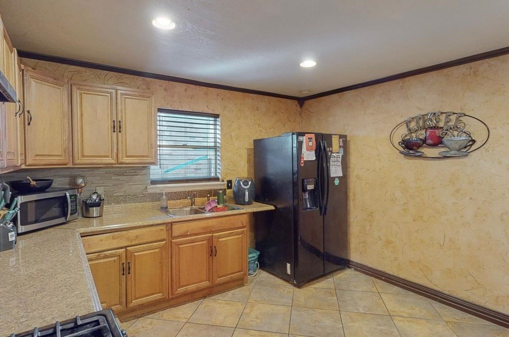 11513 Oak Tree Rd, Mesquite TX exterior