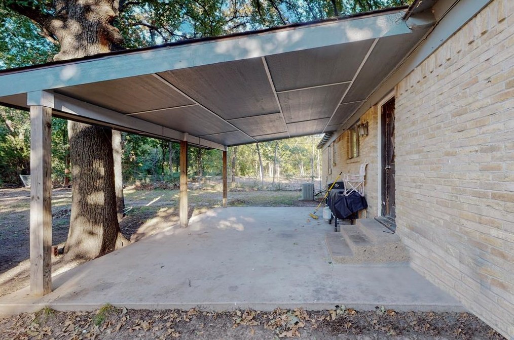 11513 Oak Tree Rd, Mesquite TX exterior