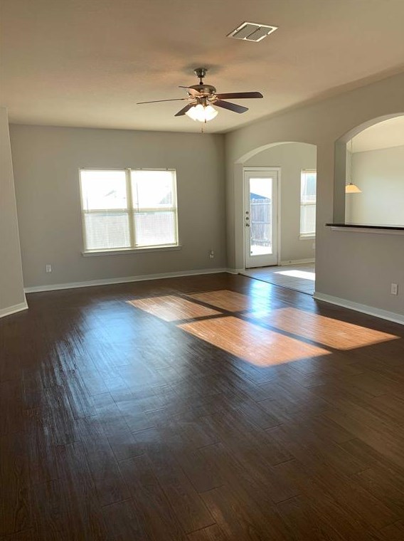 9201 Curacao Dr, Fort Worth, TX 76123