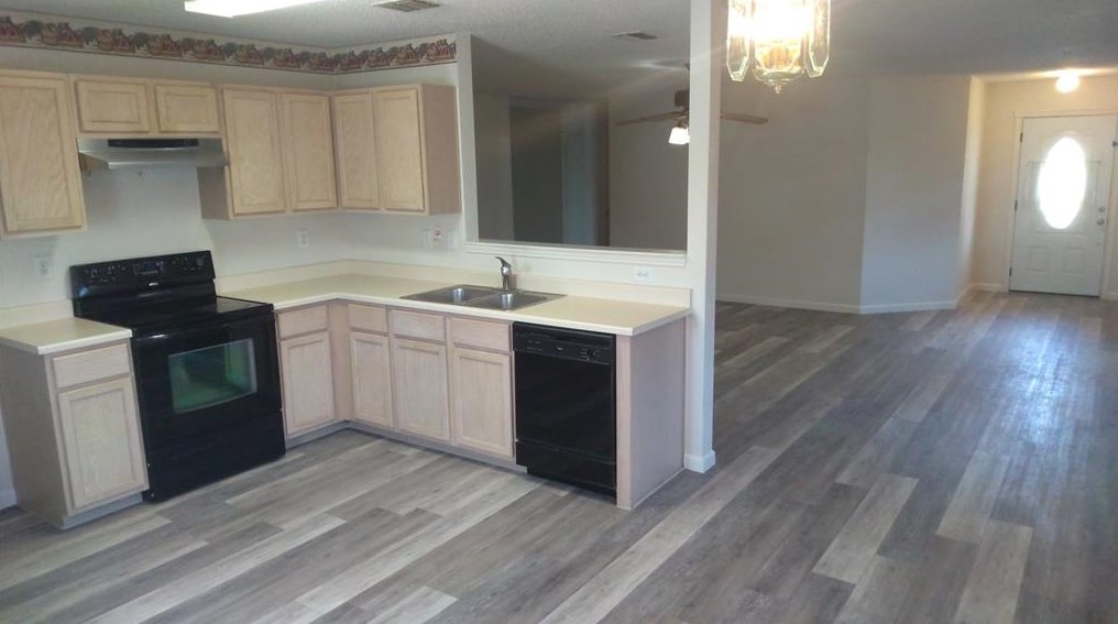 5301 New Castleton Ln, Fort Worth, TX 76135