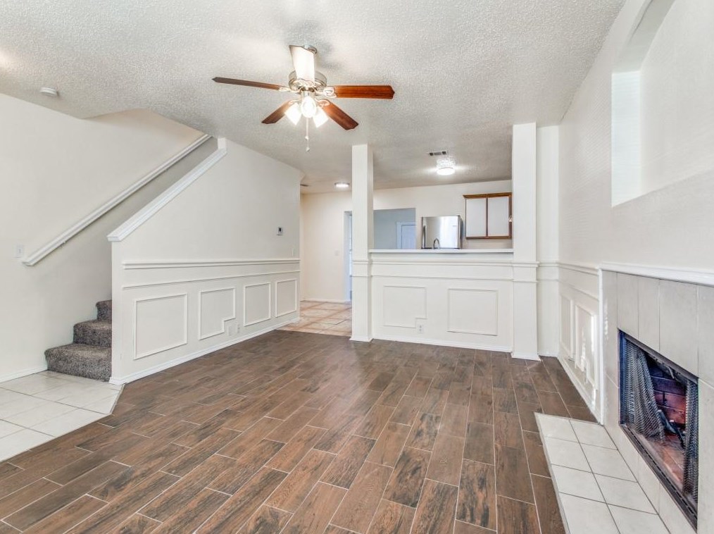 1501 Heritage Blvd, Oak Leaf, TX 75154-8141