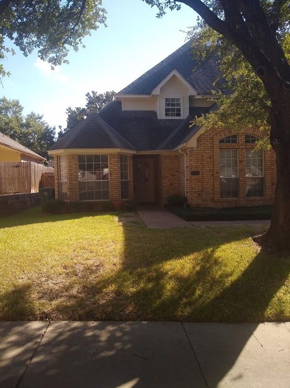 1805 Evergreen Ct, Grapevine, TX 76051-3555
