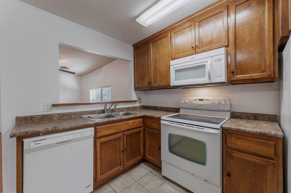 2901 Holm Dr, Garland, TX 75041