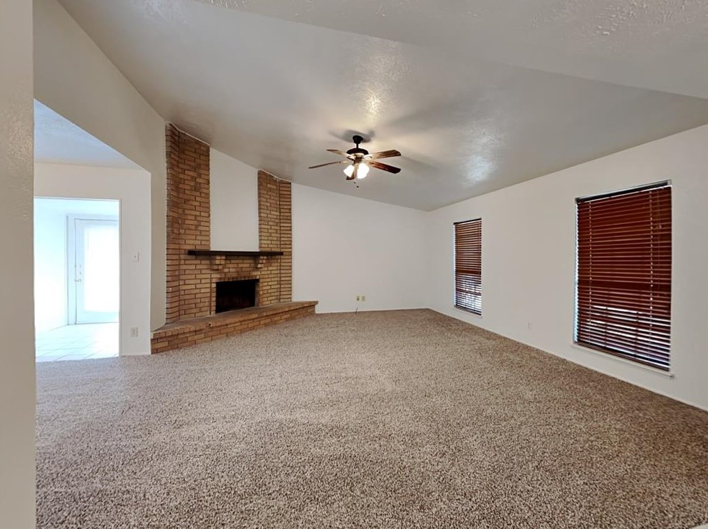 720 Priscilla Ln, Desoto, TX 75115