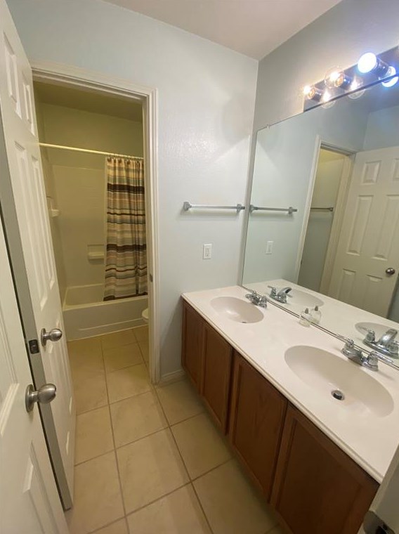 131 Coyote Run, Waxahachie, TX 75165