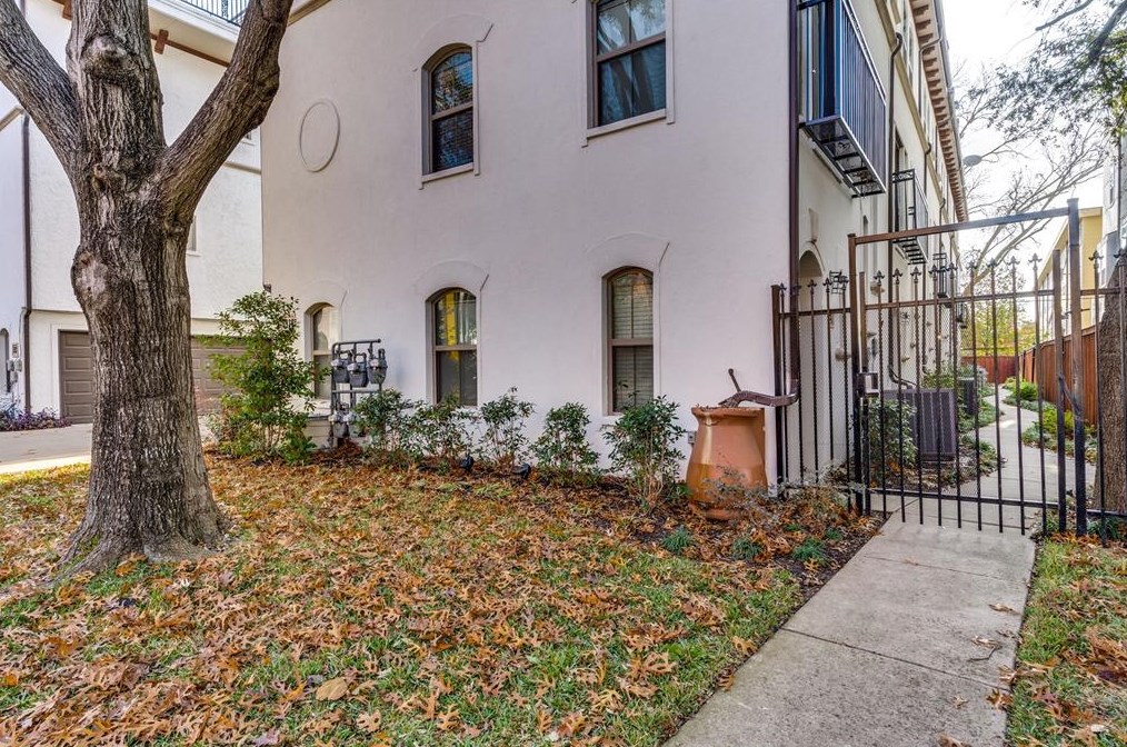 5918 Ross Ave #d, Dallas, TX 75206