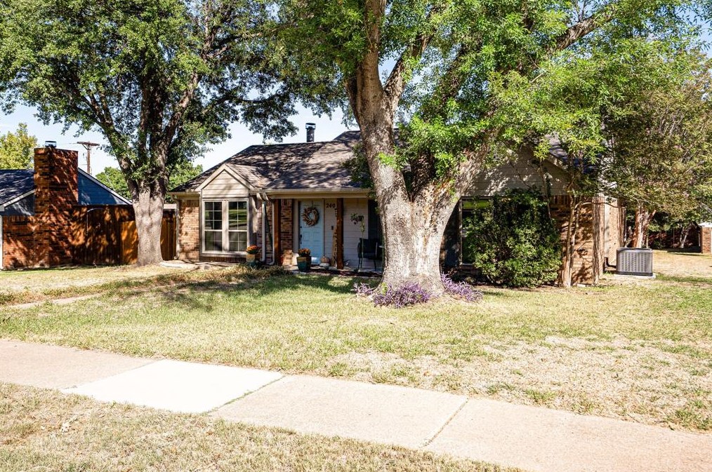 240 Aspenway Dr, Coppell, TX 75019-5507