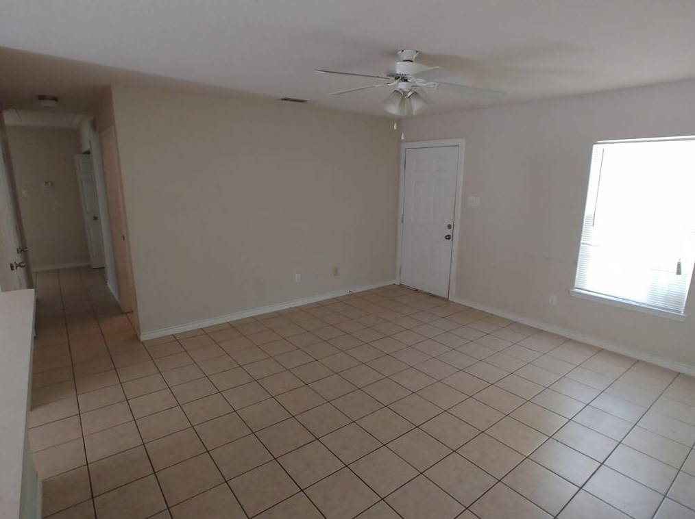 721 Alexander St, Denton, TX 76205