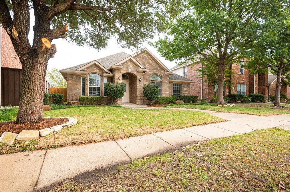 108 Arbor Ridge Dr, Allen, TX 75002