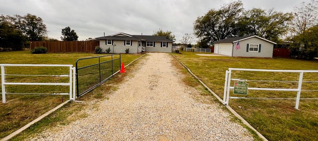 7301 Fishtrap Rd, Aubrey, TX 76227