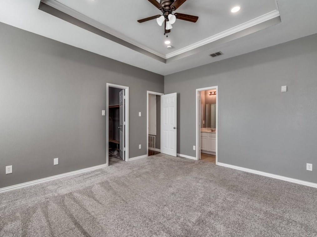 8864 Noontide Dr, Fort Worth, TX 76179