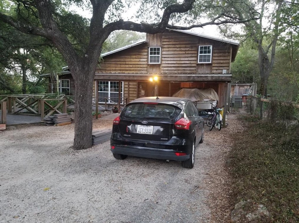 8 Coveview Dr, Morgans Point, TX 76513