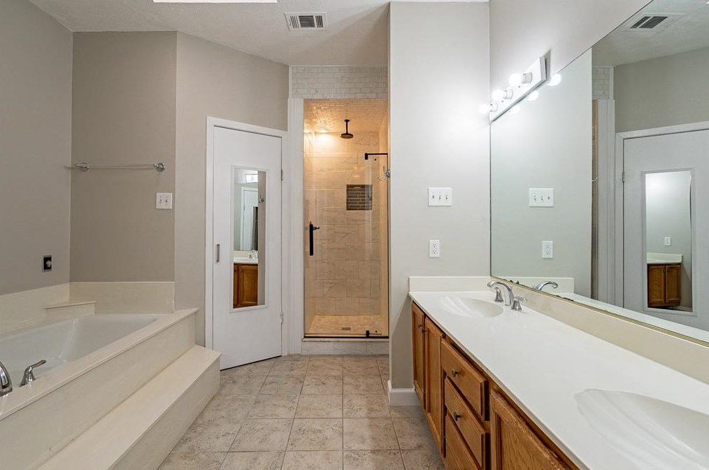 7214 Alissa Dr, Rowlett TX 75089-3788 exterior