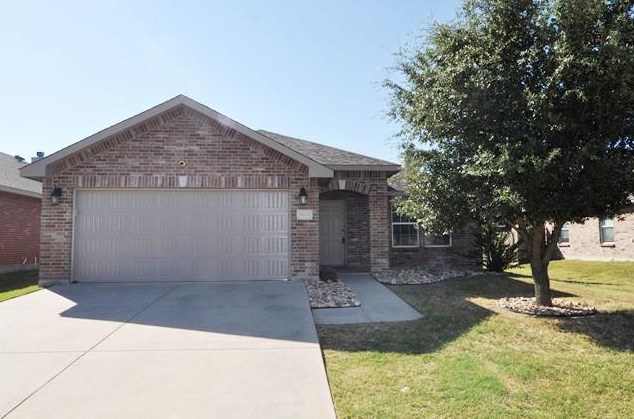 5625 Talons Crest Cir, Fort Worth, TX 76179