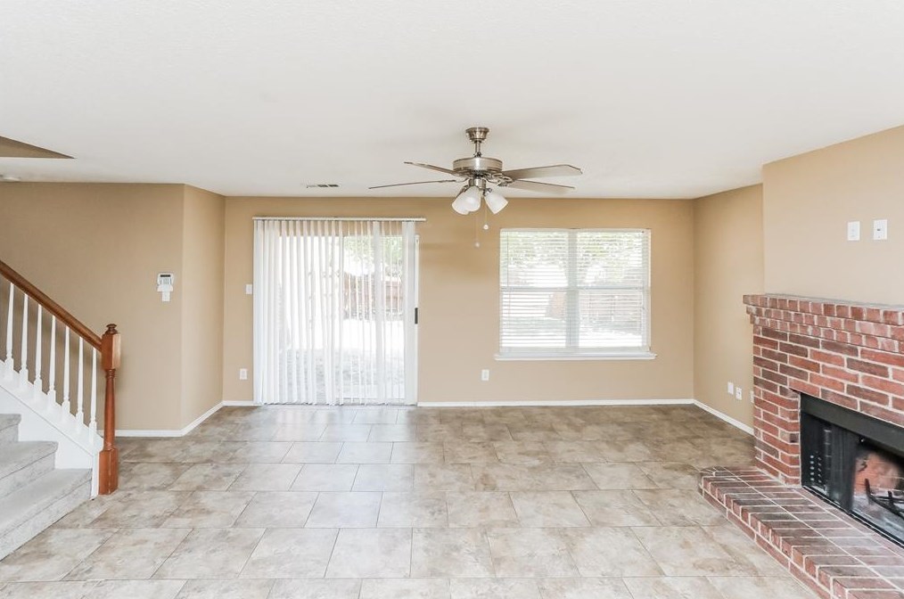 3316 Knollcrest Ln, Mesquite TX  75181-2937 exterior