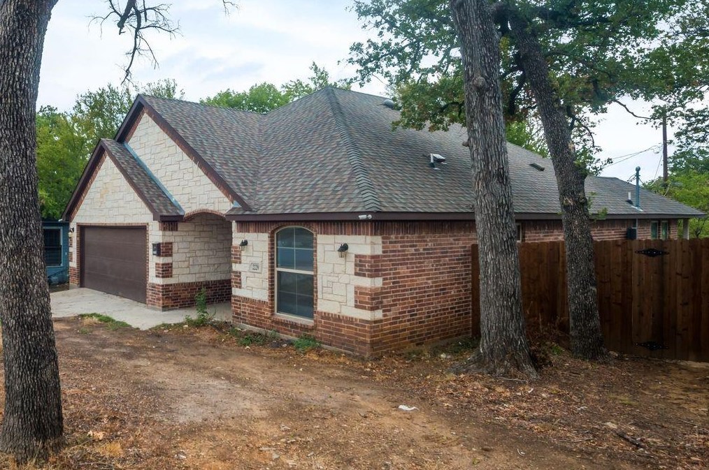 2229 Miller Ave, Fort Worth, TX 76105