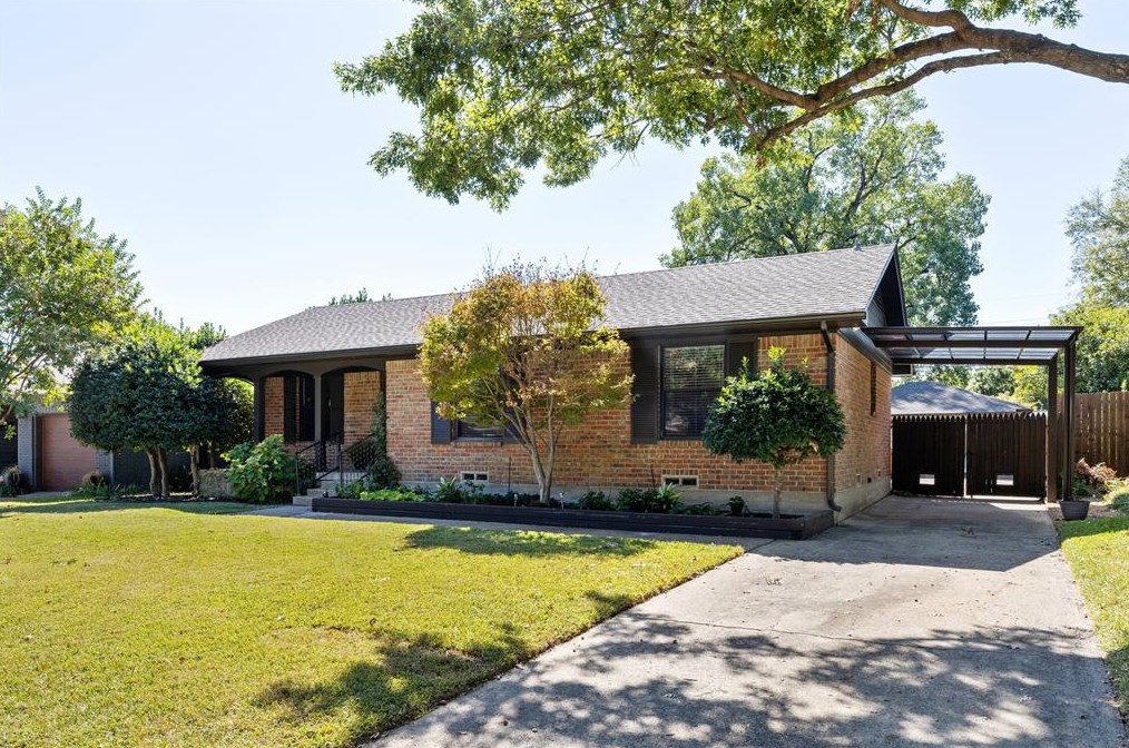 8863 Liptonshire Dr, Dallas, TX 75238-3641