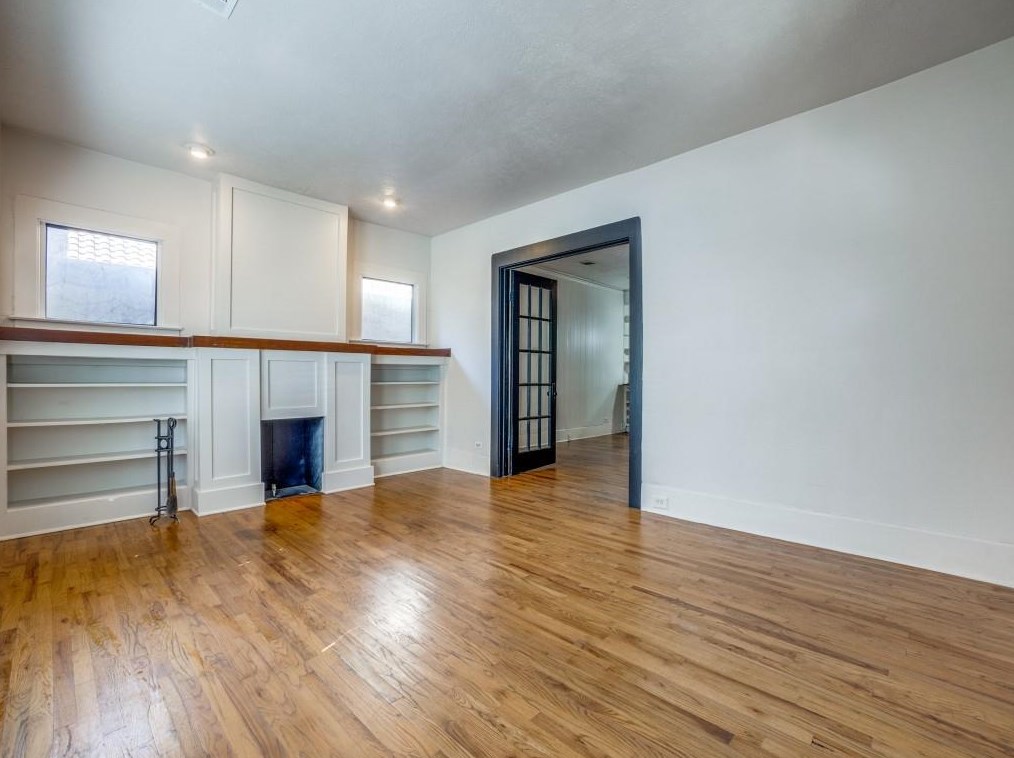 5449 Goodwin Ave, Dallas, TX 75206