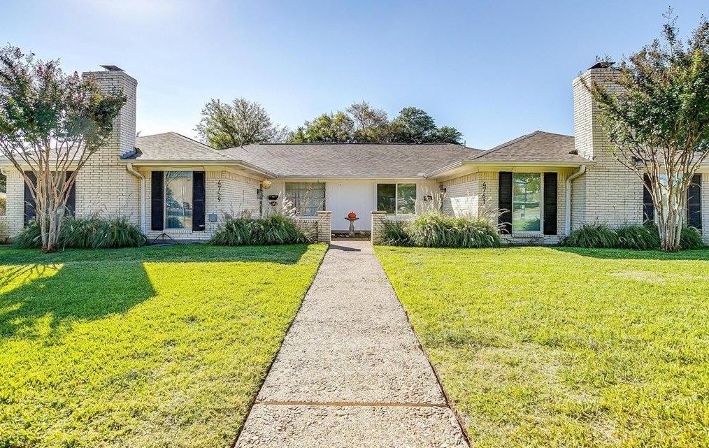 4761 Fieldcrest Dr, Fort Worth, TX 76109