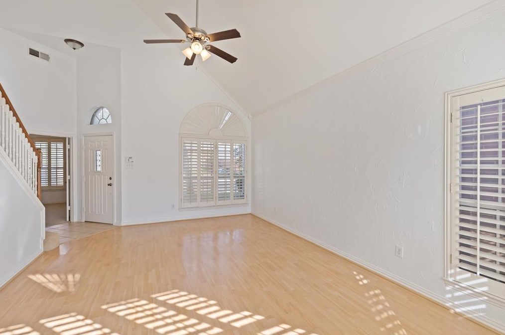 18719 Redstone Cir, Dallas TX  75252-3211 exterior