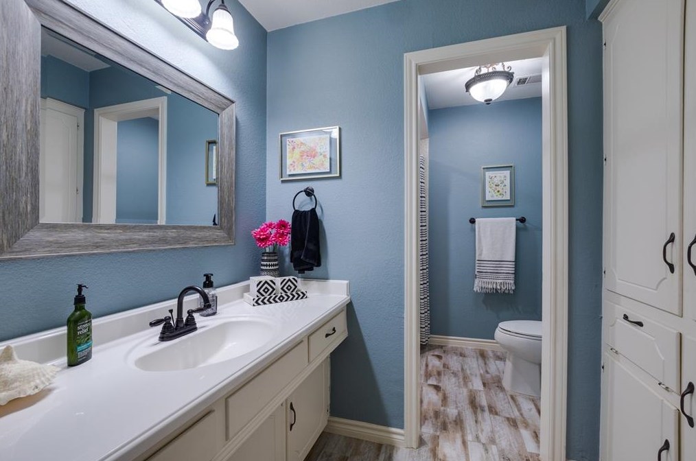 114 Sunview, Mesquite TX 75182-9406 exterior