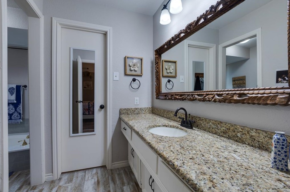 114 Sunview, Mesquite TX 75182-9406 exterior