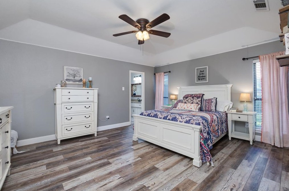 114 Sunview, Mesquite TX 75182-9406 exterior