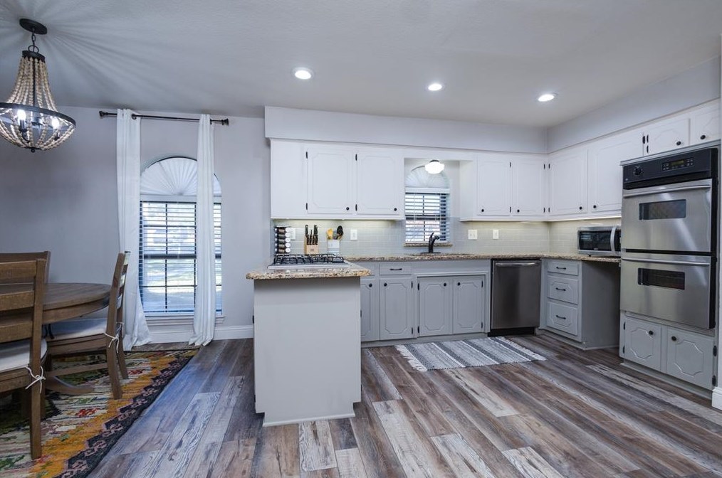 114 Sunview, Mesquite TX 75182-9406 exterior