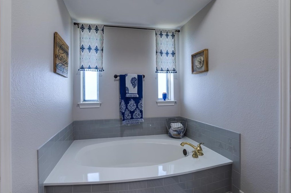 114 Sunview, Mesquite TX 75182-9406 exterior