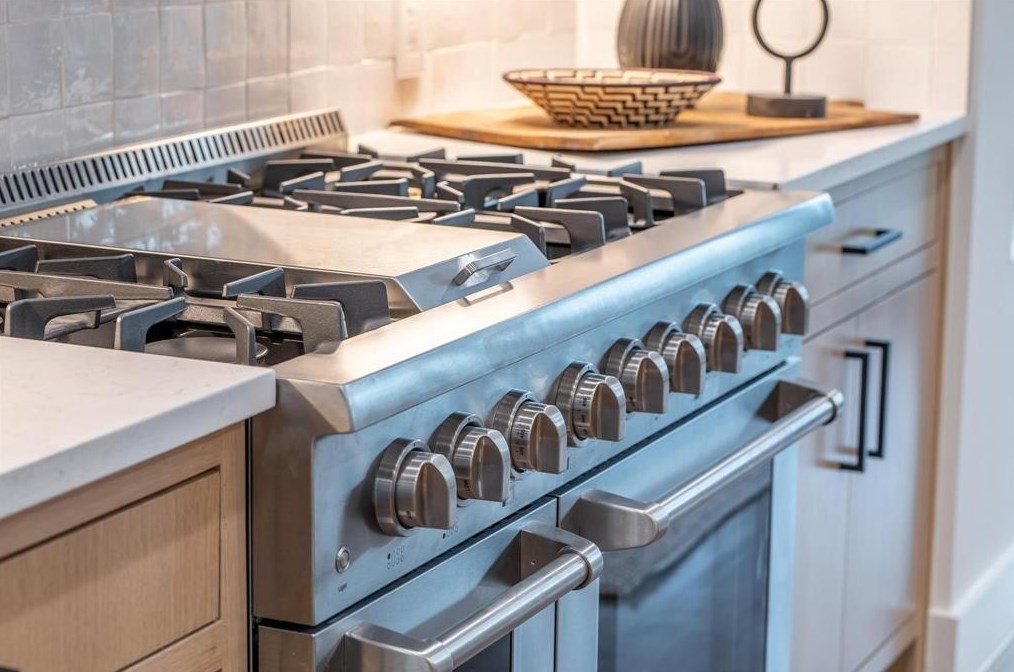 6230 Kenwood Ave, Dallas TX 75206-5515 exterior