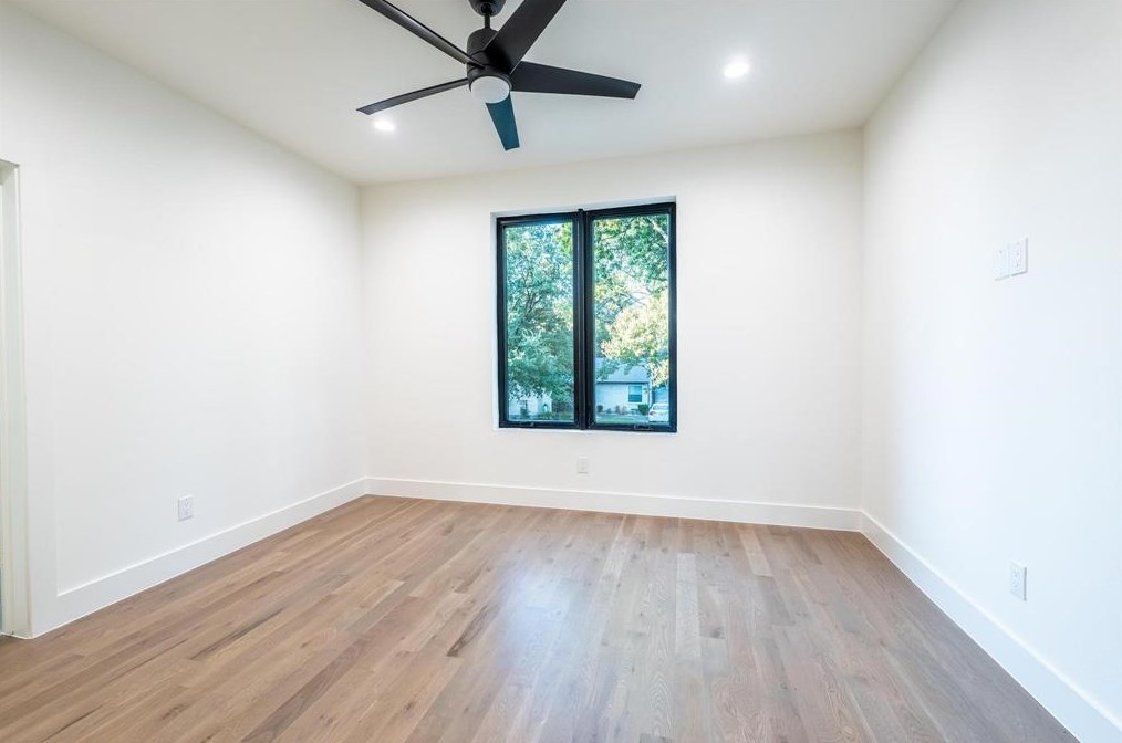 6230 Kenwood Ave, Dallas TX 75206-5515 exterior