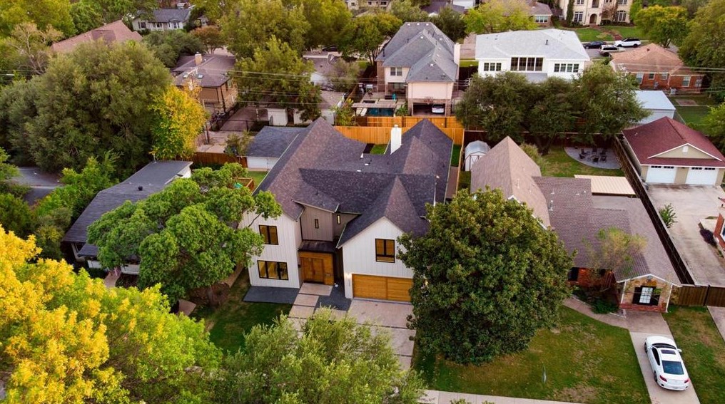 6230 Kenwood Ave, Dallas TX 75206-5515 exterior